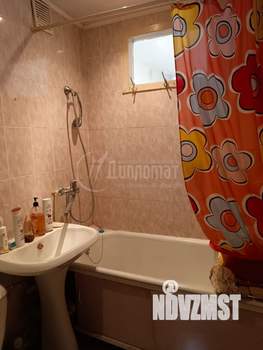 3-к квартира, вторичка, 56м2, 3/5 этаж