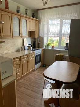 3-к квартира, вторичка, 63м2, 8/9 этаж