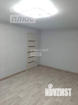3-к квартира, вторичка, 64м2, 1/9 этаж