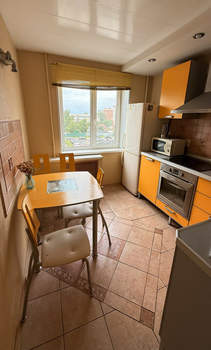 3-к квартира, вторичка, 63м2, 4/10 этаж