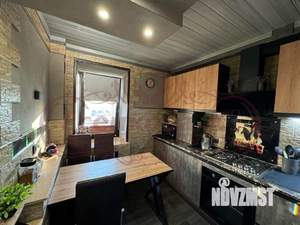 3-к квартира, вторичка, 60м2, 5/5 этаж