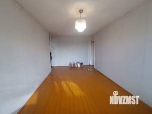 3-к квартира, вторичка, 59м2, 2/2 этаж