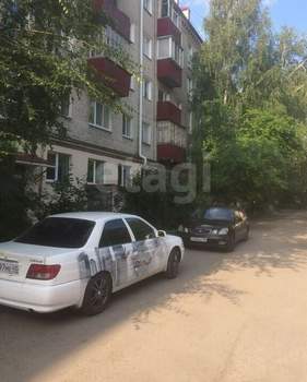 3-к квартира, вторичка, 56м2, 5/5 этаж