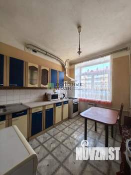 3-к квартира, вторичка, 70м2, 2/4 этаж